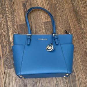 Michael Kors tote